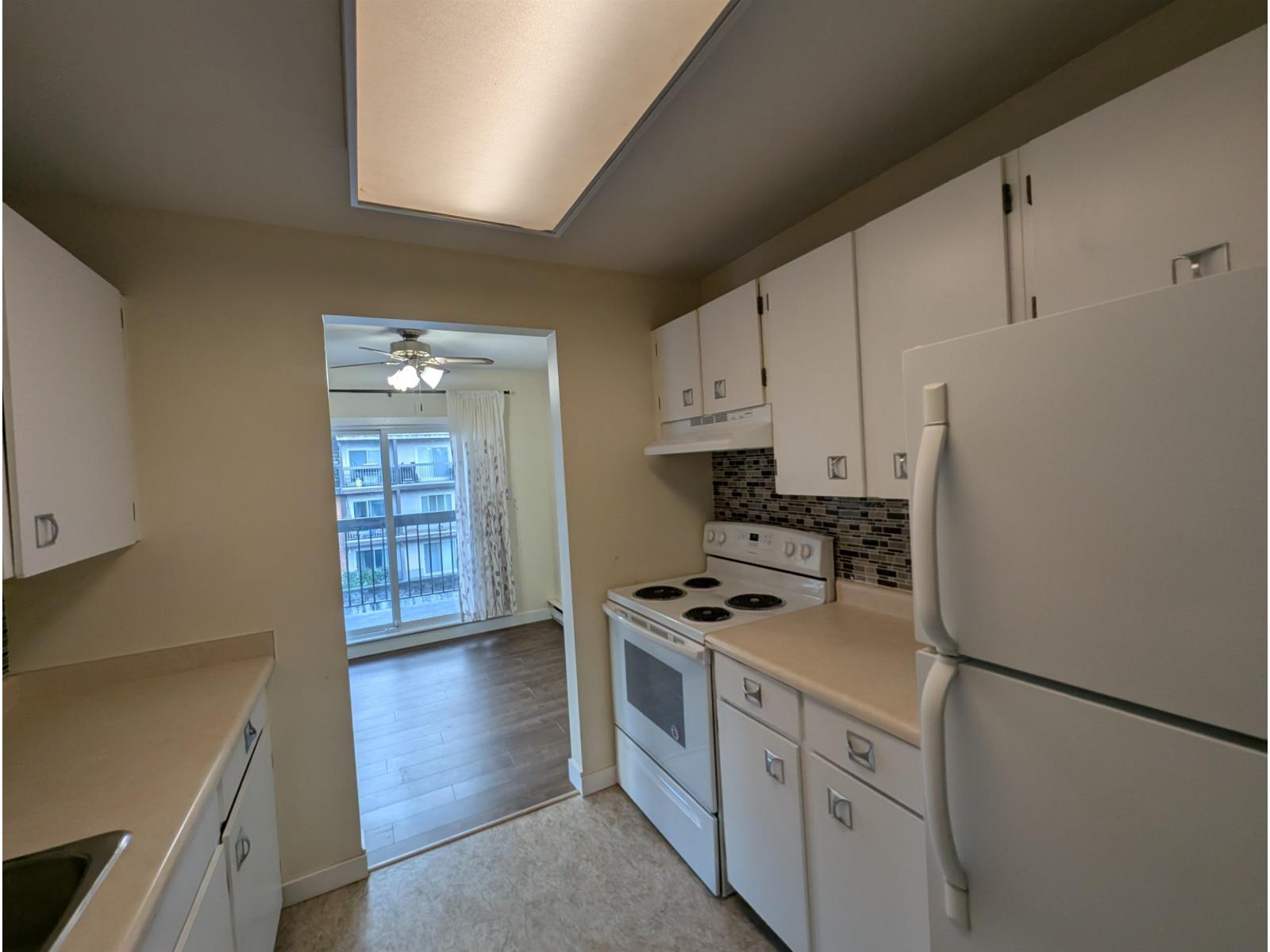 303 33850 Fern Street, Abbotsford, British Columbia  V2S 6C3 - Photo 10 - R3062507