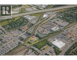 2070 QUEENSWAY Drive, Burlington, Ontario