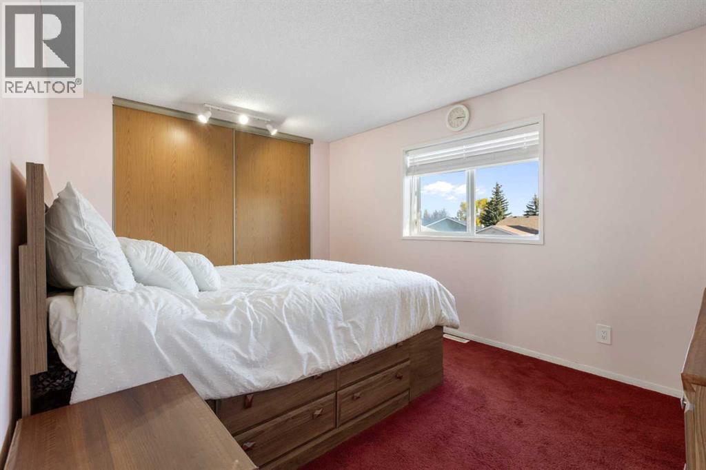 331 Coverdale Court Ne, Calgary, Alberta  T3K 4J8 - Photo 23 - A2264047