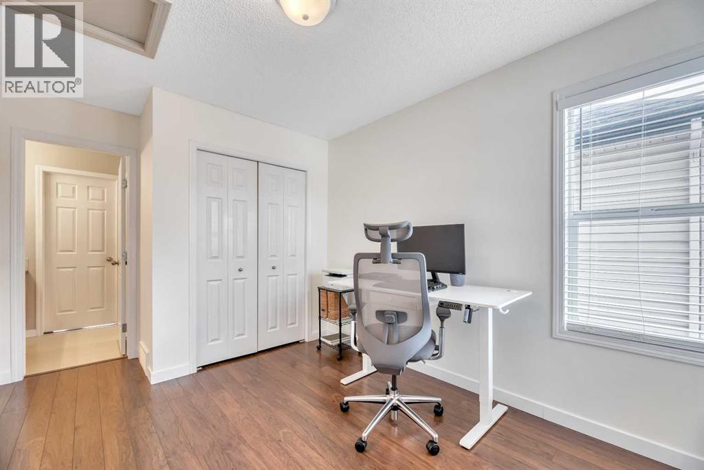 84 Evermeadow Manor Sw, Calgary, Alberta  T2Y 4W8 - Photo 28 - A2264507