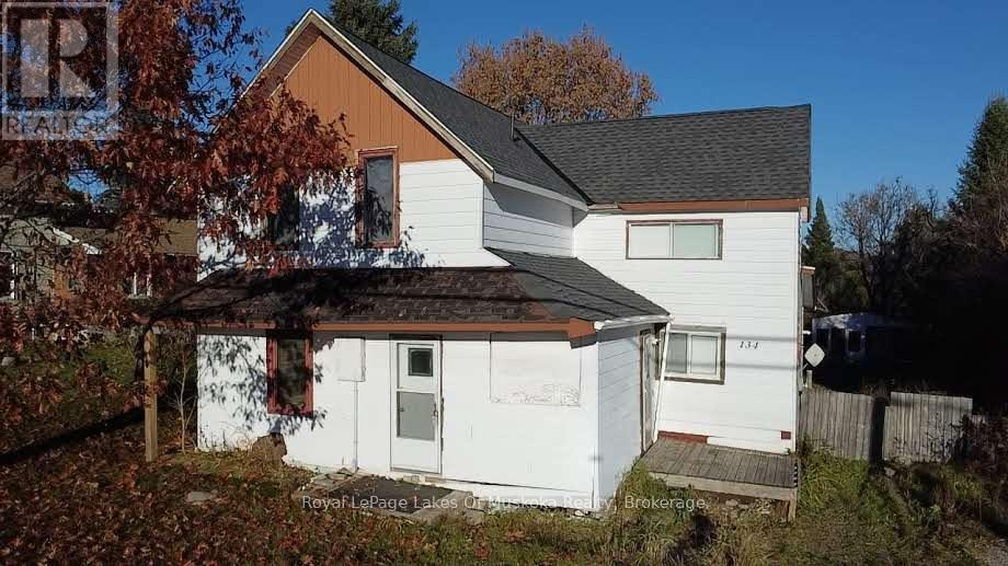 134 MAIN STREET, Burk's Falls, Ontario