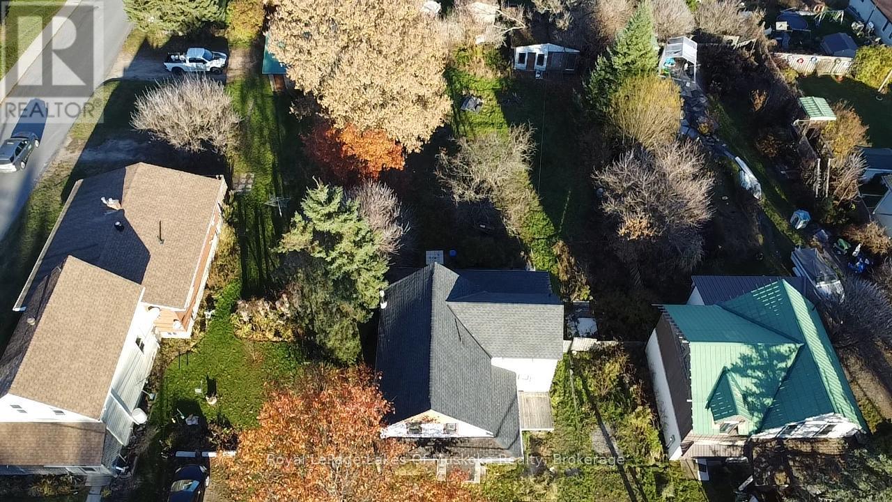 134 Main Street, Burk's Falls, Ontario  P0A 1C0 - Photo 3 - X12486098