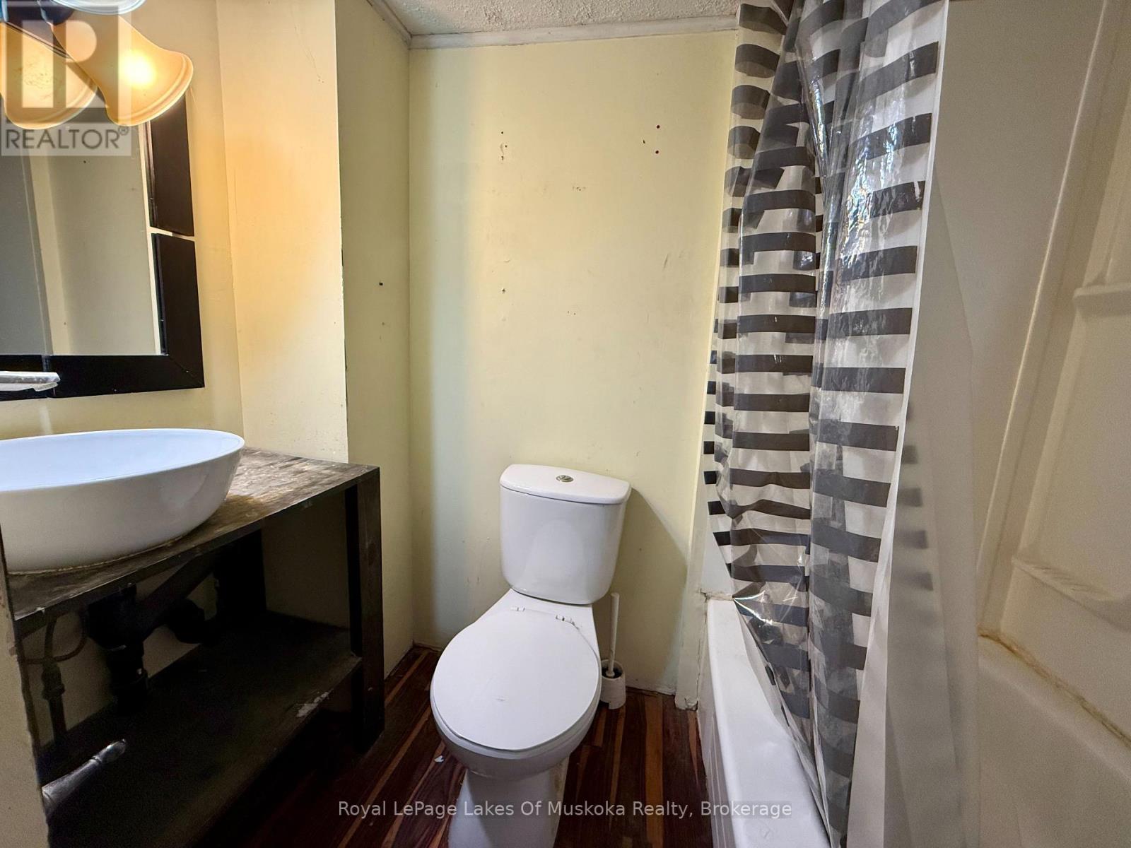 134 Main Street, Burk's Falls, Ontario  P0A 1C0 - Photo 7 - X12486098