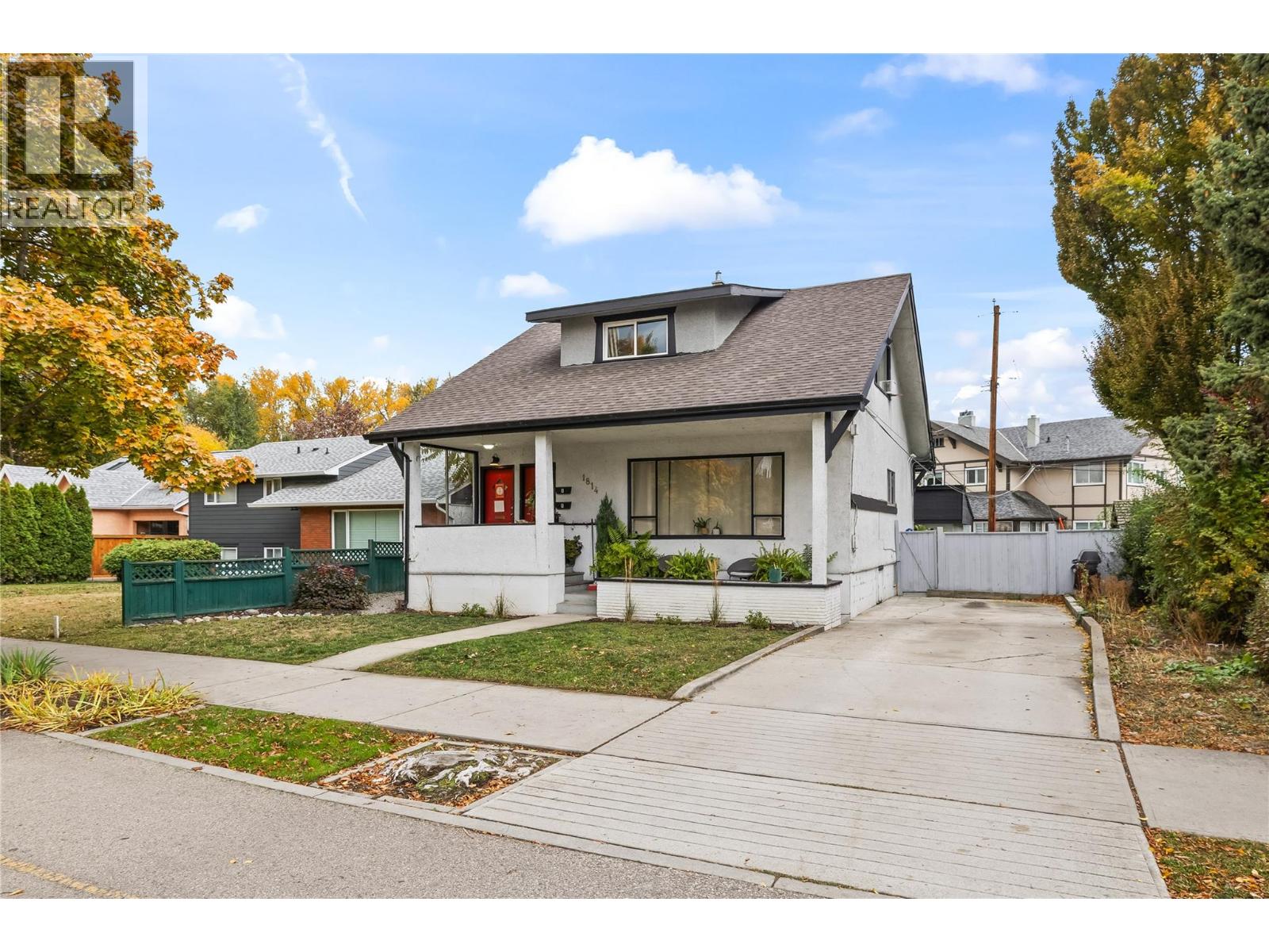 1814 Abbott Street, kelowna, British Columbia