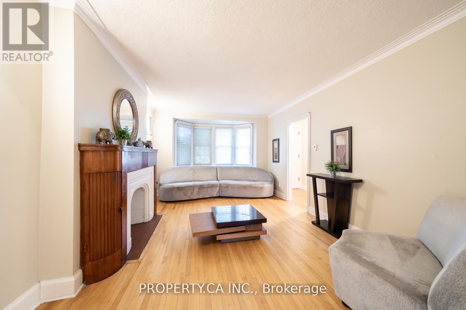 58 Glen Echo Road, Toronto, Ontario  M4N 2E3 - Photo 3 - C12486021