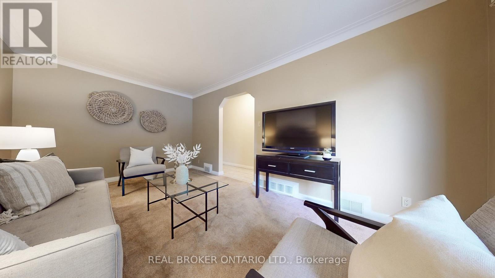 20 Muldrew Avenue, Toronto, Ontario  M1R 1X5 - Photo 10 - E12485987