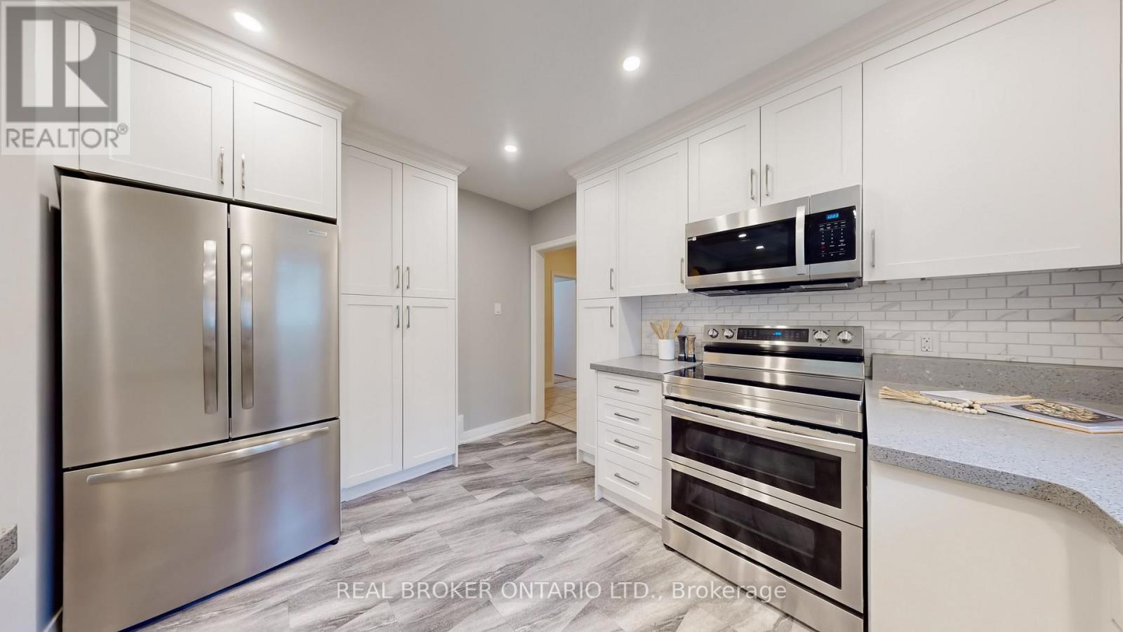 20 Muldrew Avenue, Toronto, Ontario  M1R 1X5 - Photo 17 - E12485987