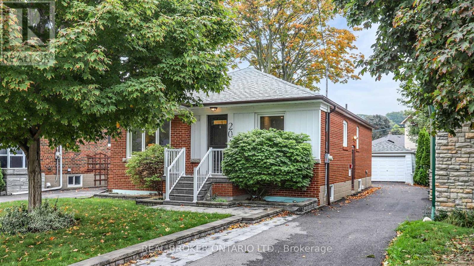 20 Muldrew Avenue, Toronto, Ontario  M1R 1X5 - Photo 2 - E12485987
