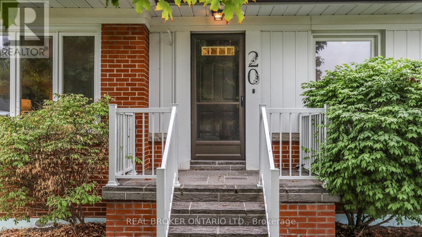 20 Muldrew Avenue, Toronto, Ontario  M1R 1X5 - Photo 4 - E12485987