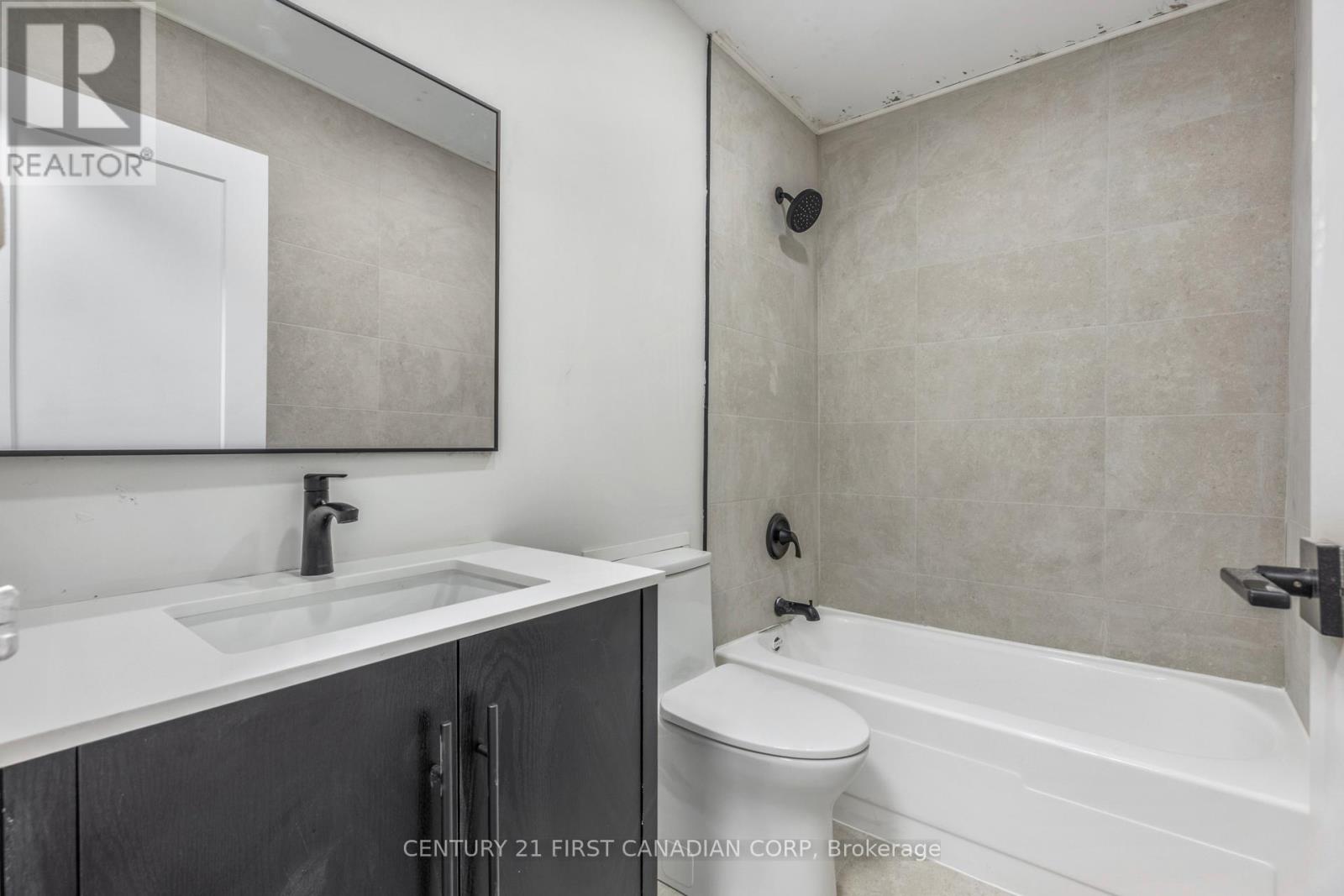 702 - 563 Mornington Avenue, London East, Ontario  N5Y 4T8 - Photo 8 - X12477302