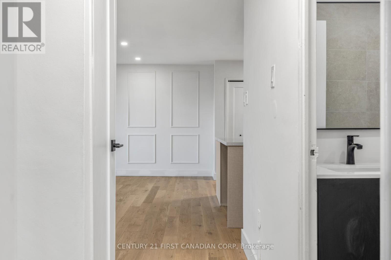 702 - 563 Mornington Avenue, London East, Ontario  N5Y 4T8 - Photo 9 - X12477302