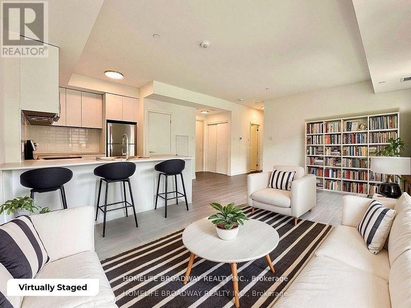 204 - 101 Cathedral High Street, Markham, Ontario  L6C 3L8 - Photo 2 - N12485985