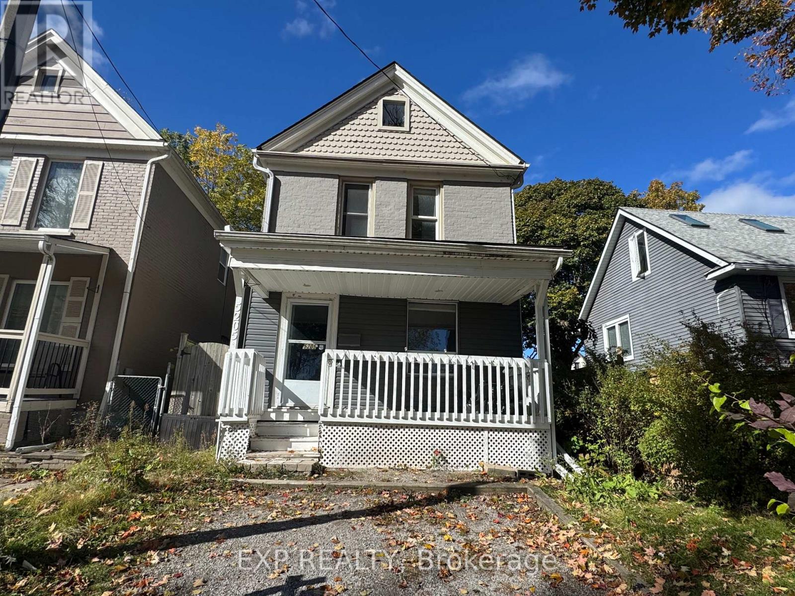 5205 Palmer Avenue, Niagara Falls, Ontario  L2E 3T9 - Photo 20 - X12468846