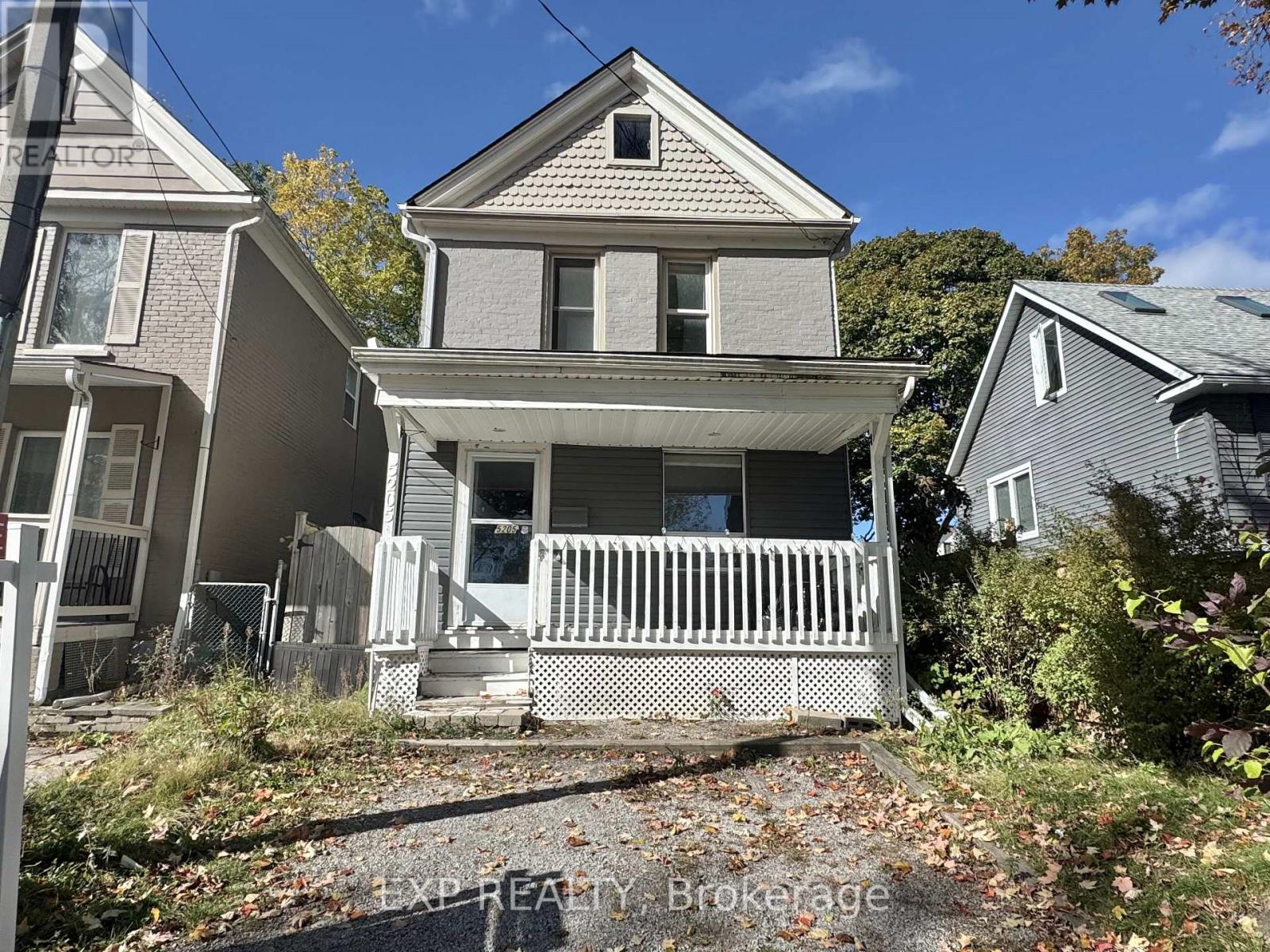 5205 Palmer Avenue, Niagara Falls, Ontario  L2E 3T9 - Photo 23 - X12472689