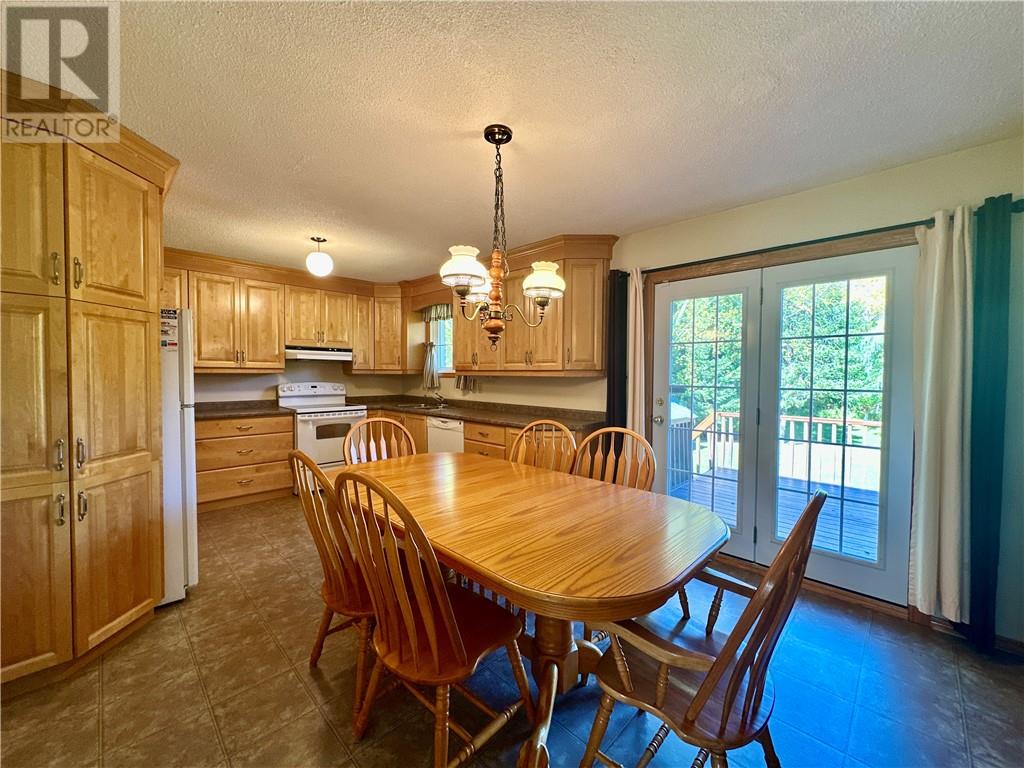 2306 Robin Street, Greater Sudbury, Ontario  P3A 5E8 - Photo 5 - 2125378