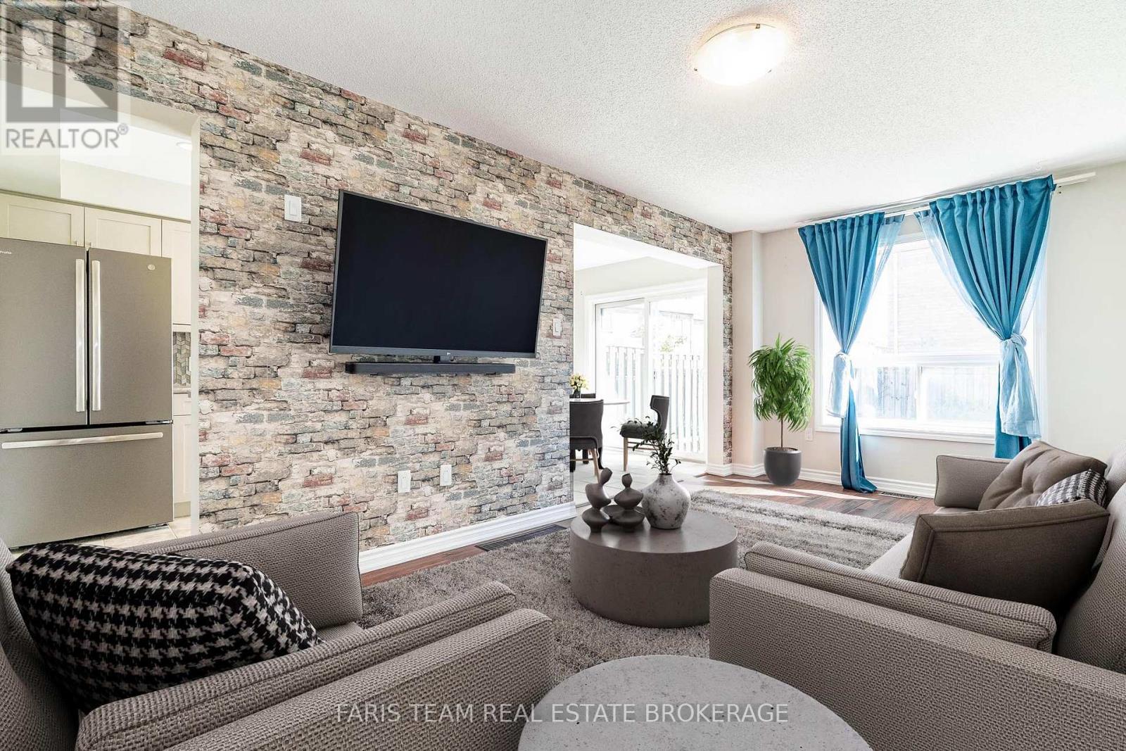 30 Southwoods Crescent, Barrie, Ontario  L4N 9P8 - Photo 13 - S12485982