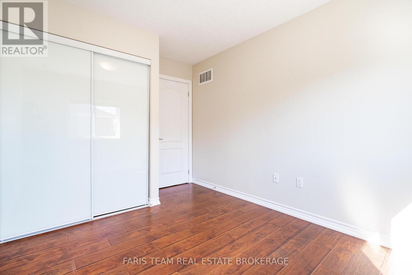 30 Southwoods Crescent, Barrie, Ontario  L4N 9P8 - Photo 20 - S12485982