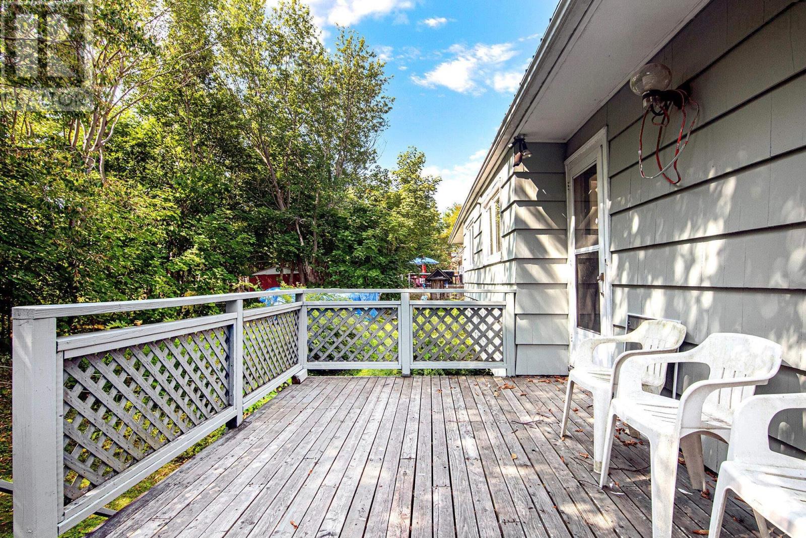 220 Melrose Avenue, Halifax, Nova Scotia  B3N 2E7 - Photo 11 - 202520520