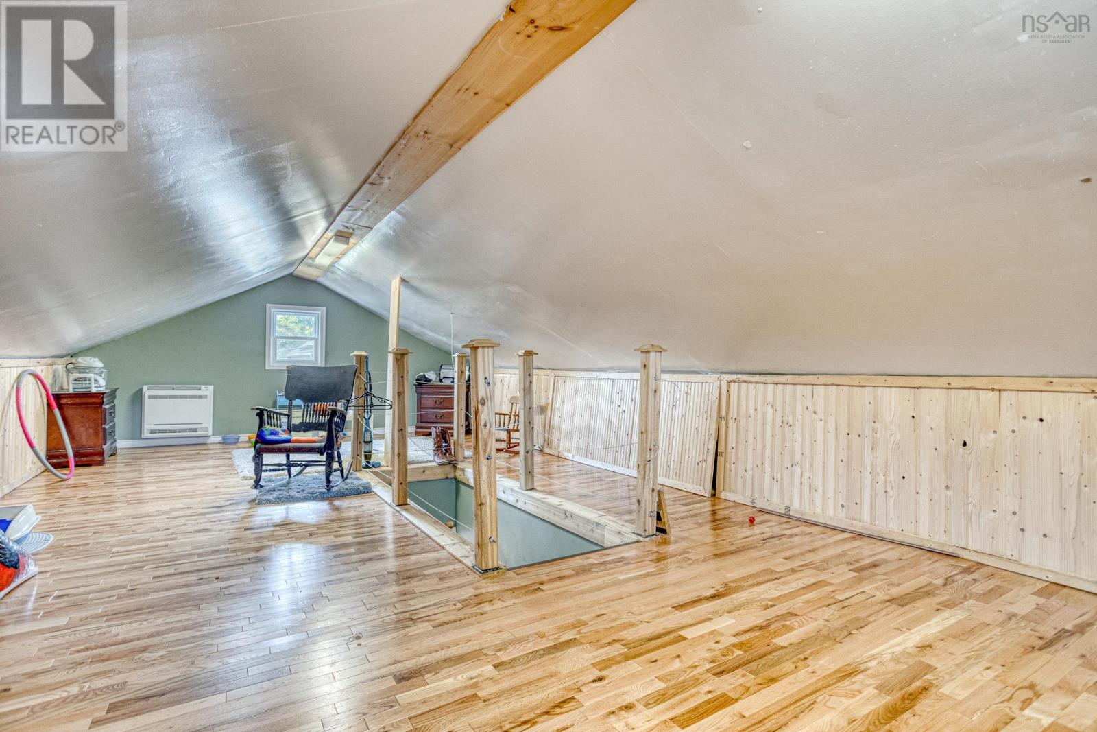 7041 Pearson Drive, Halifax, Nova Scotia  B3L 2K7 - Photo 18 - 202521408