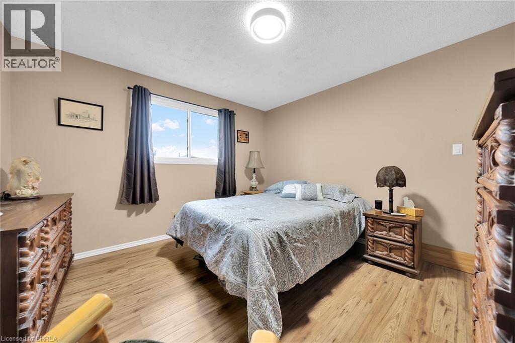 8 Maple Crescent, Paris, Ontario  N3L 3R4 - Photo 17 - 40773655