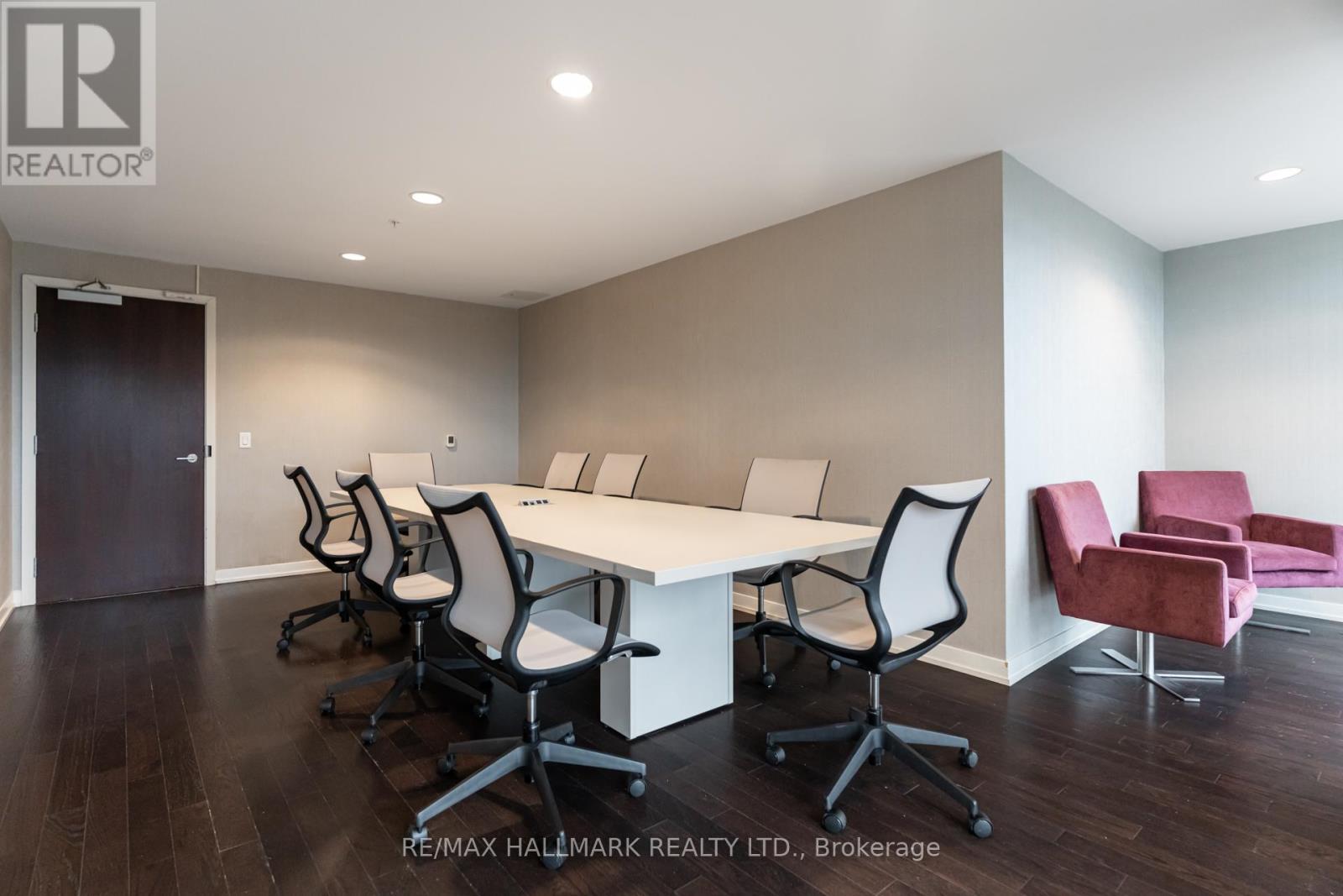 S513 - 120 Bayview Avenue, Toronto, Ontario  M5A 3R7 - Photo 30 - C12486088