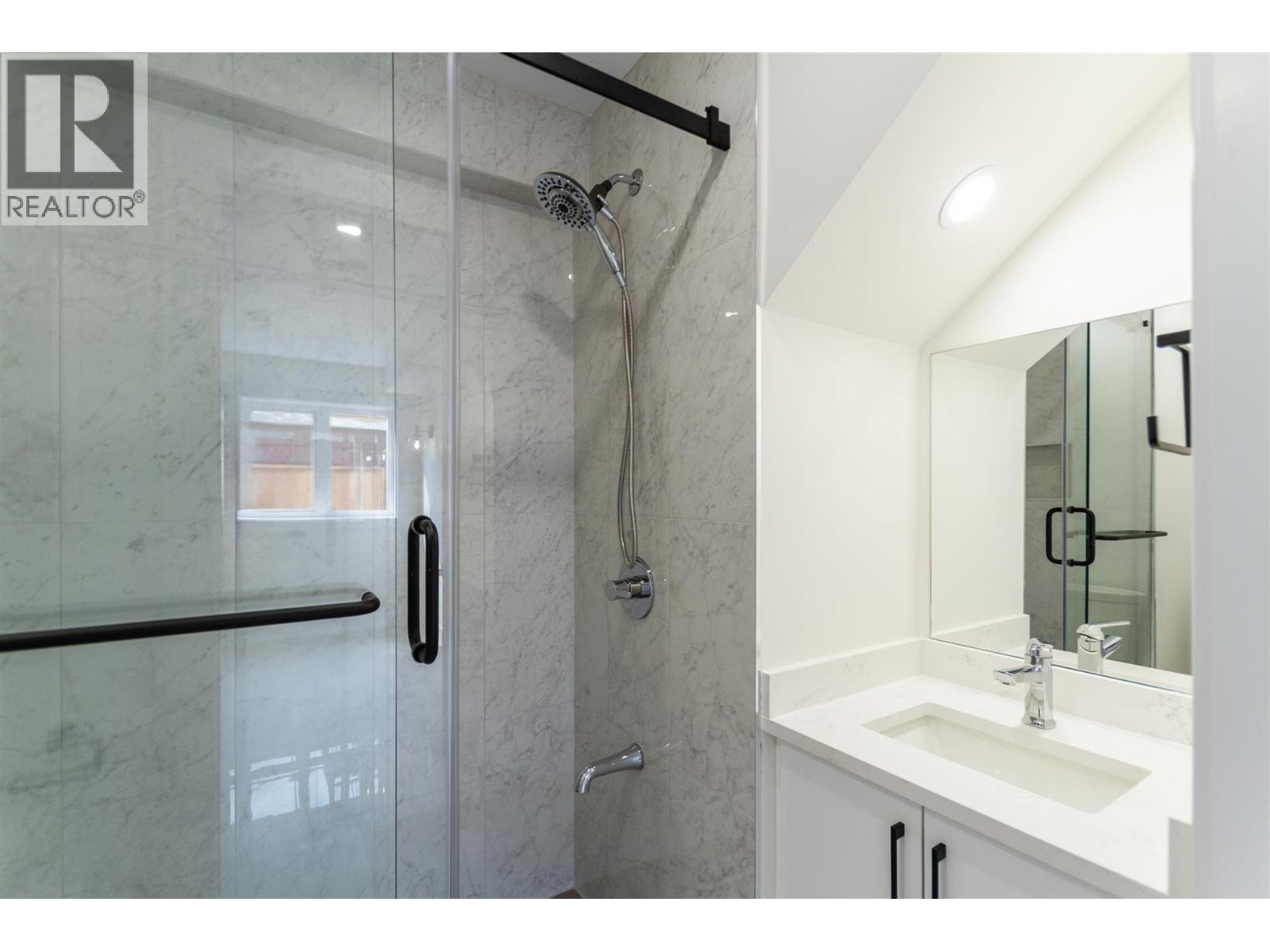 1926 William Street, Vancouver, British Columbia  V5L 2R8 - Photo 18 - R3042460