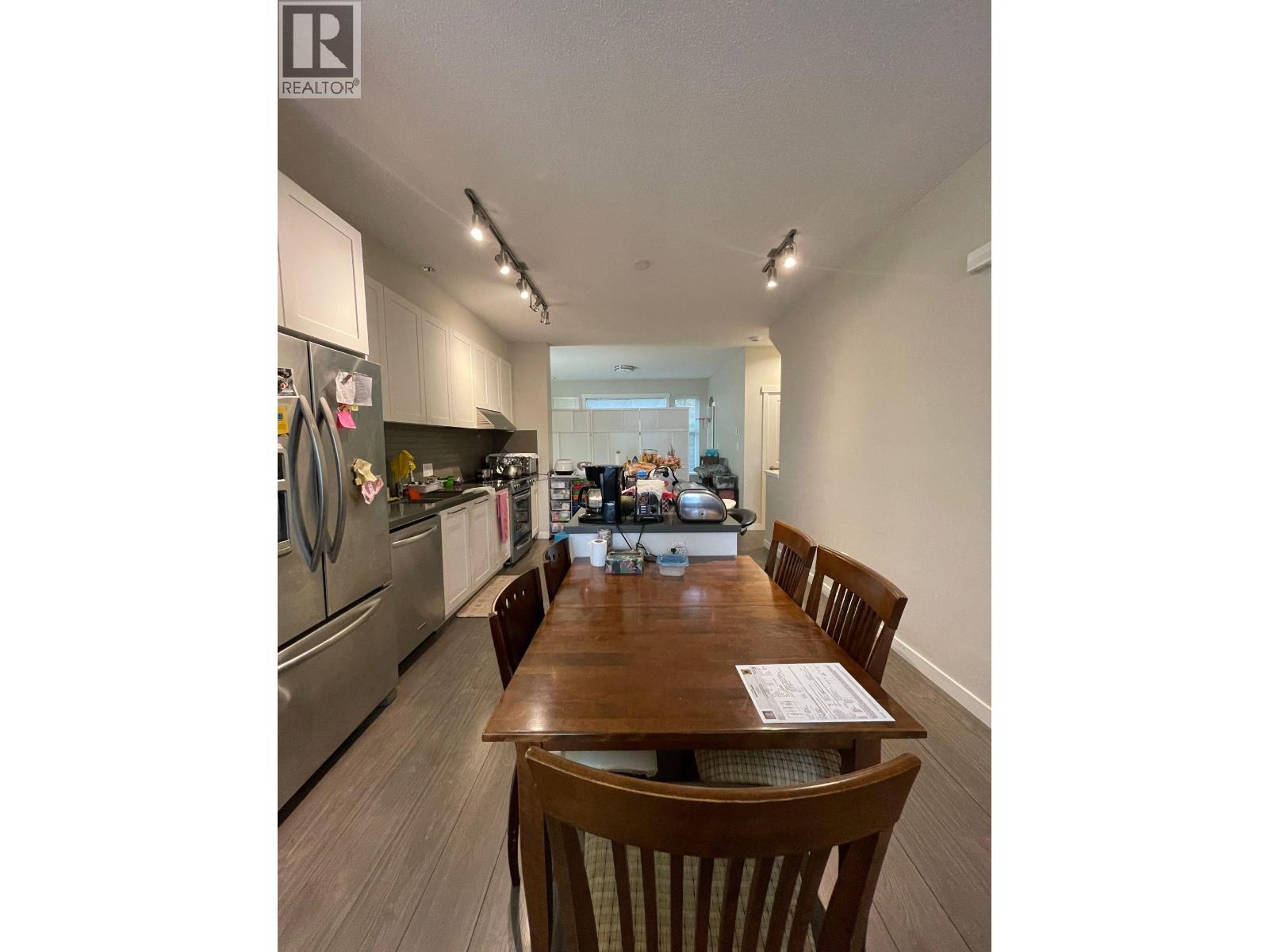 10 3461 Princeton Avenue, Coquitlam, British Columbia  V3E 0M2 - Photo 8 - R3060374