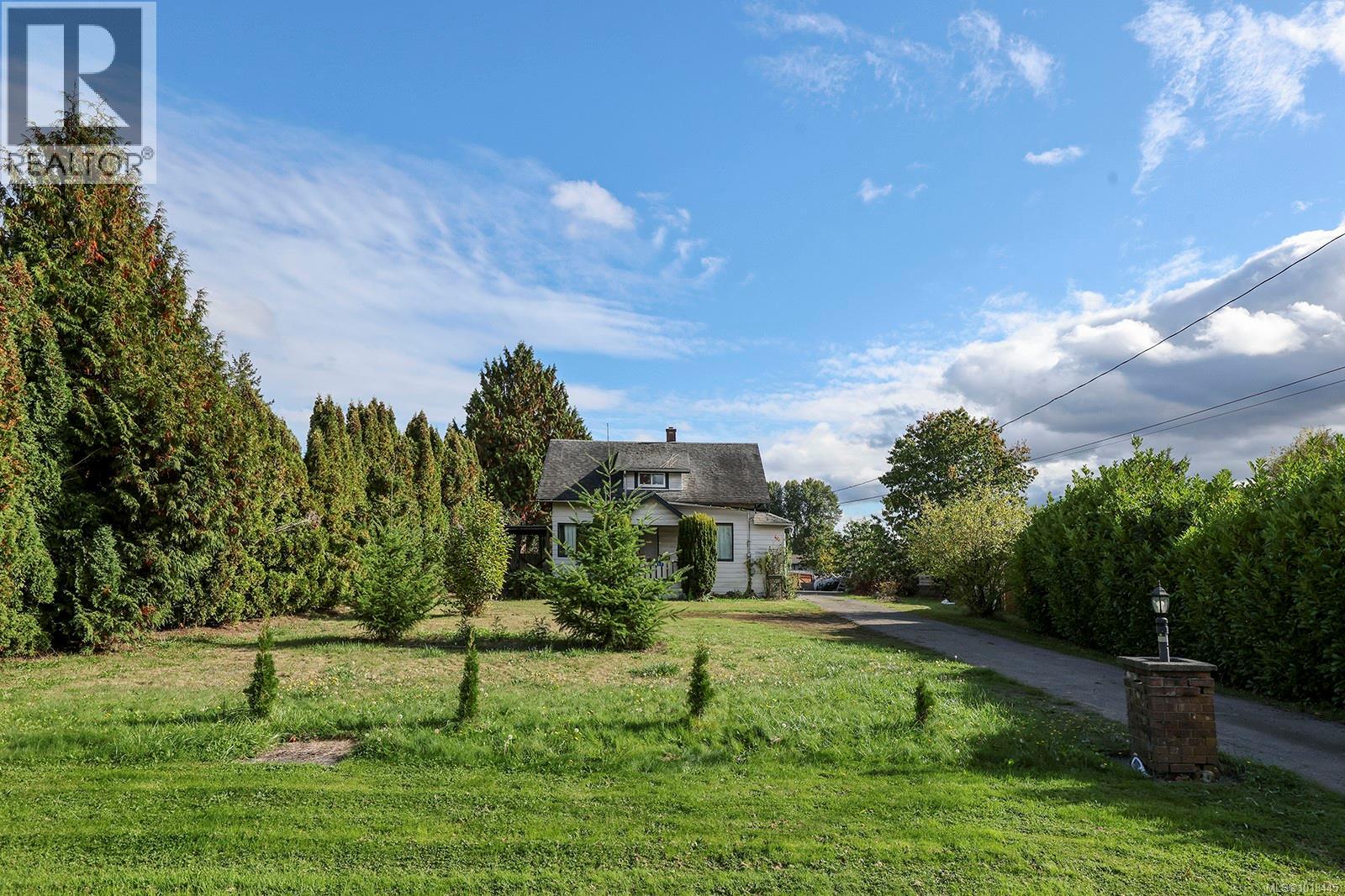 1360 Cumberland Rd, Courtenay, British Columbia  V9N 2E9 - Photo 20 - 1018445