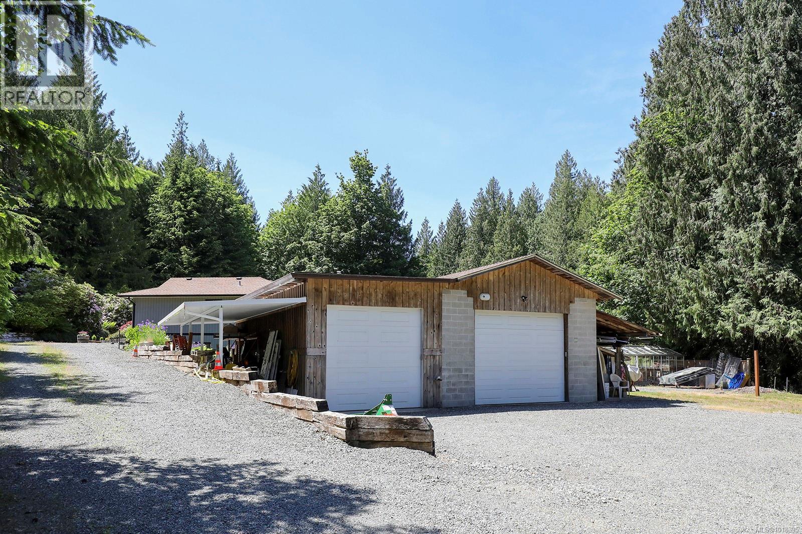 970 Mclean Rd, Qualicum Beach, British Columbia  V9K 1Y3 - Photo 5 - 1018395