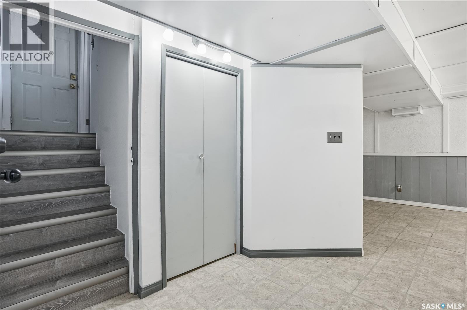 27 Brockelbank Crescent, Regina, Saskatchewan  S4R 6J5 - Photo 26 - SK021894