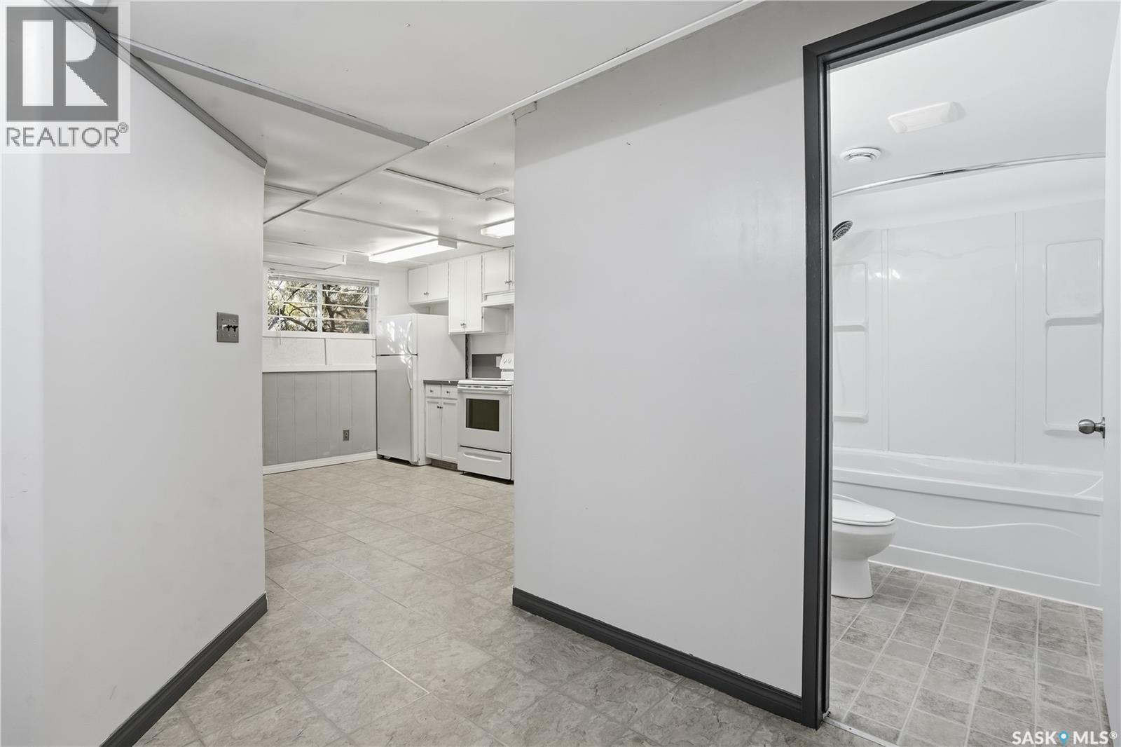 27 Brockelbank Crescent, Regina, Saskatchewan  S4R 6J5 - Photo 27 - SK021894