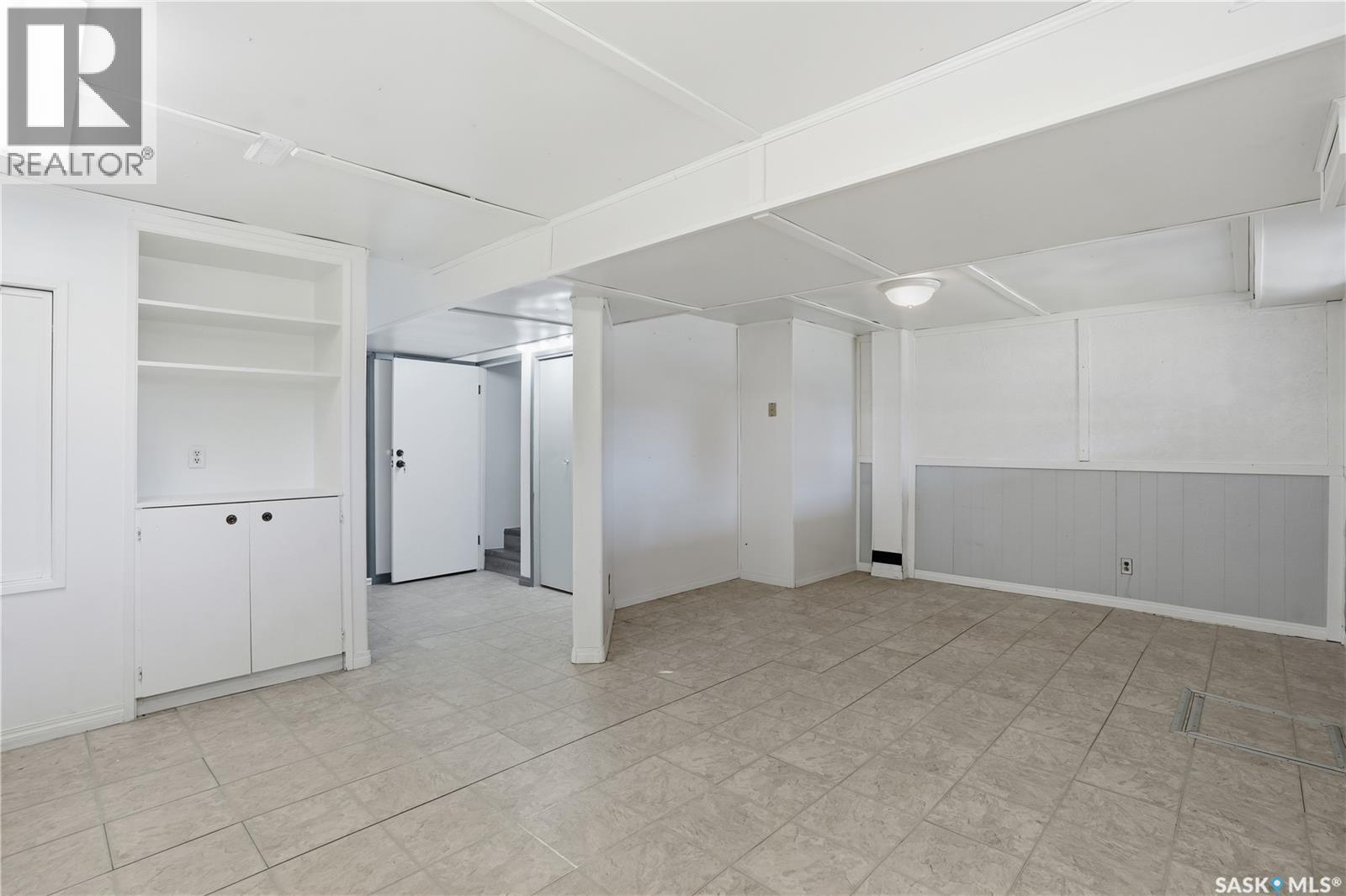 27 Brockelbank Crescent, Regina, Saskatchewan  S4R 6J5 - Photo 31 - SK021894