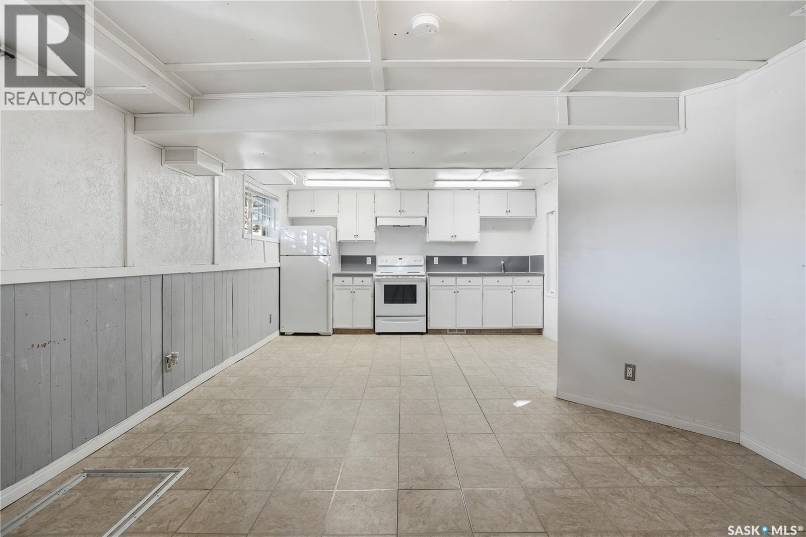 27 Brockelbank Crescent, Regina, Saskatchewan  S4R 6J5 - Photo 34 - SK021894