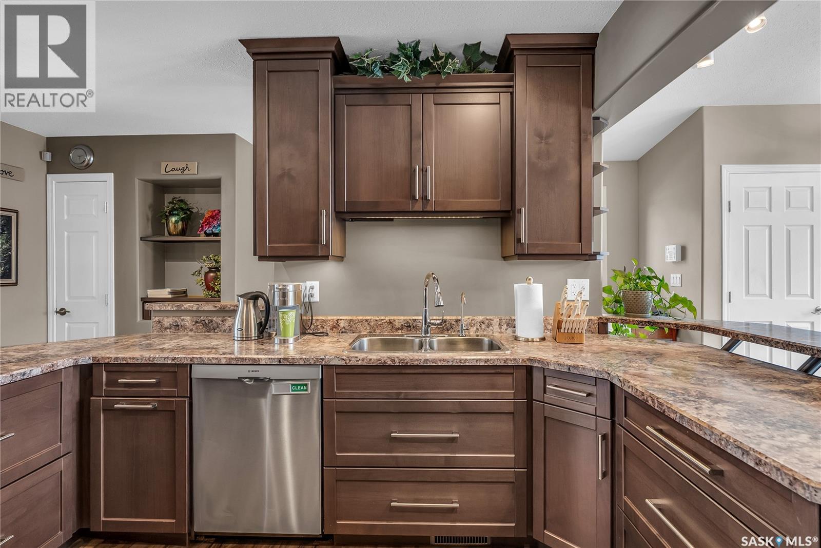 517 8th Avenue W, Biggar, Saskatchewan  S0K 0M0 - Photo 11 - SK021873