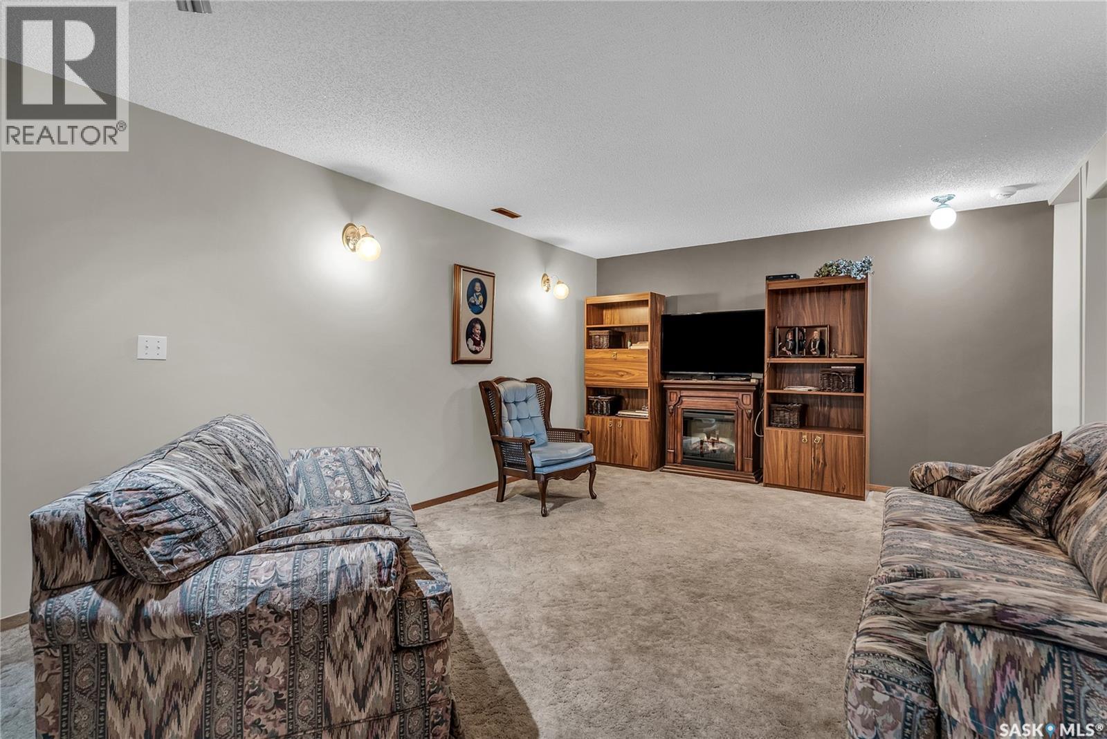 517 8th Avenue W, Biggar, Saskatchewan  S0K 0M0 - Photo 25 - SK021873