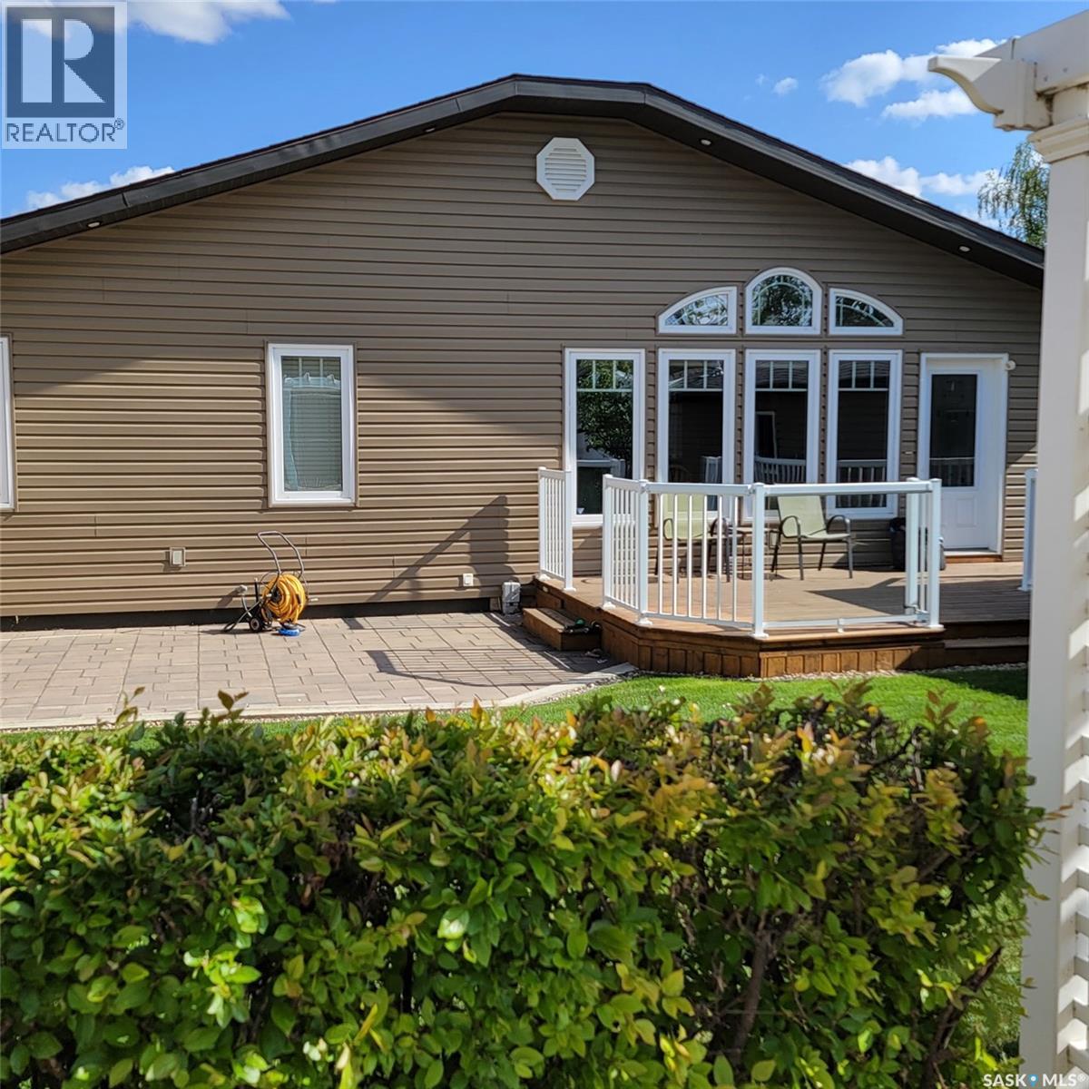 517 8th Avenue W, Biggar, Saskatchewan  S0K 0M0 - Photo 38 - SK021873