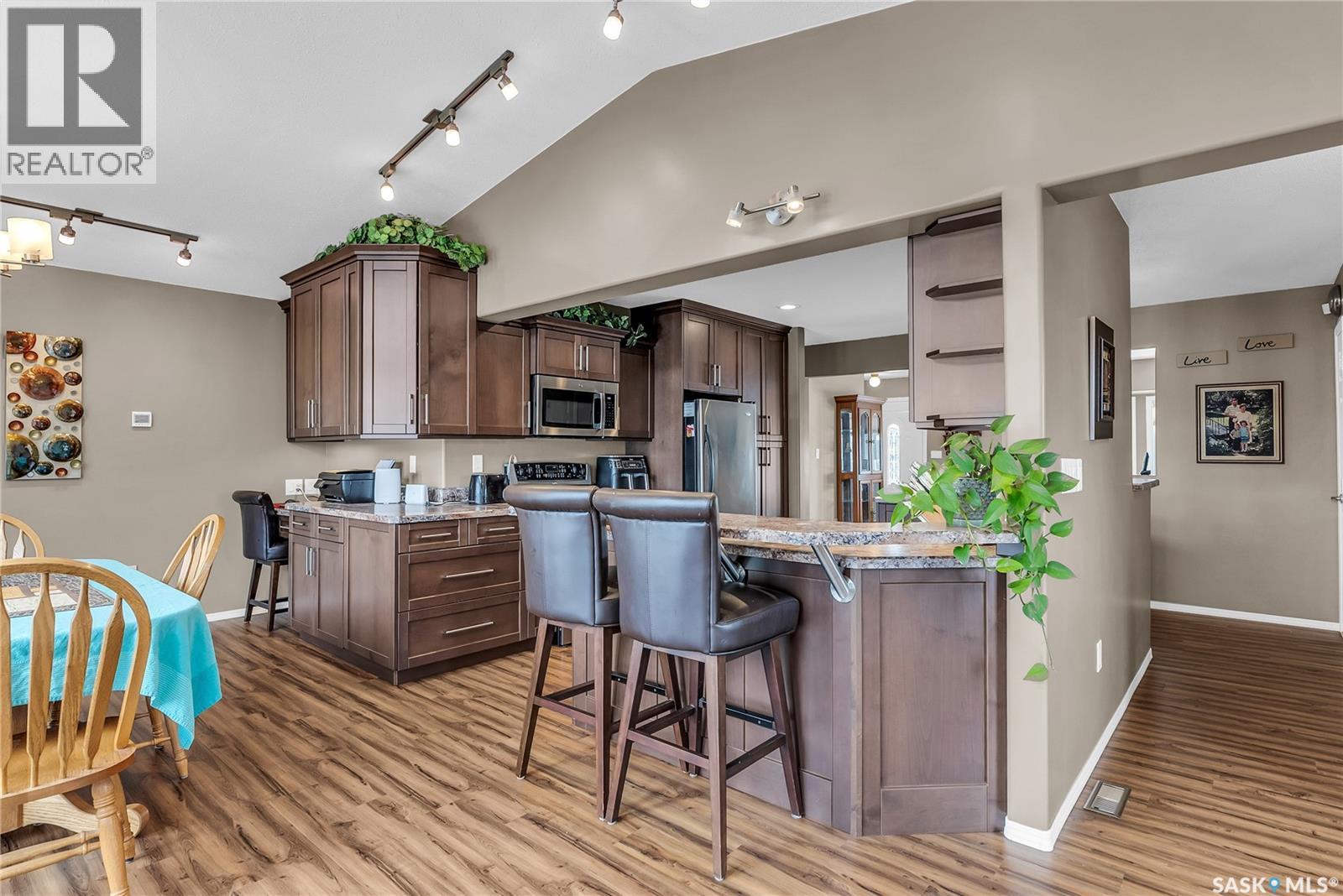 517 8th Avenue W, Biggar, Saskatchewan  S0K 0M0 - Photo 9 - SK021873