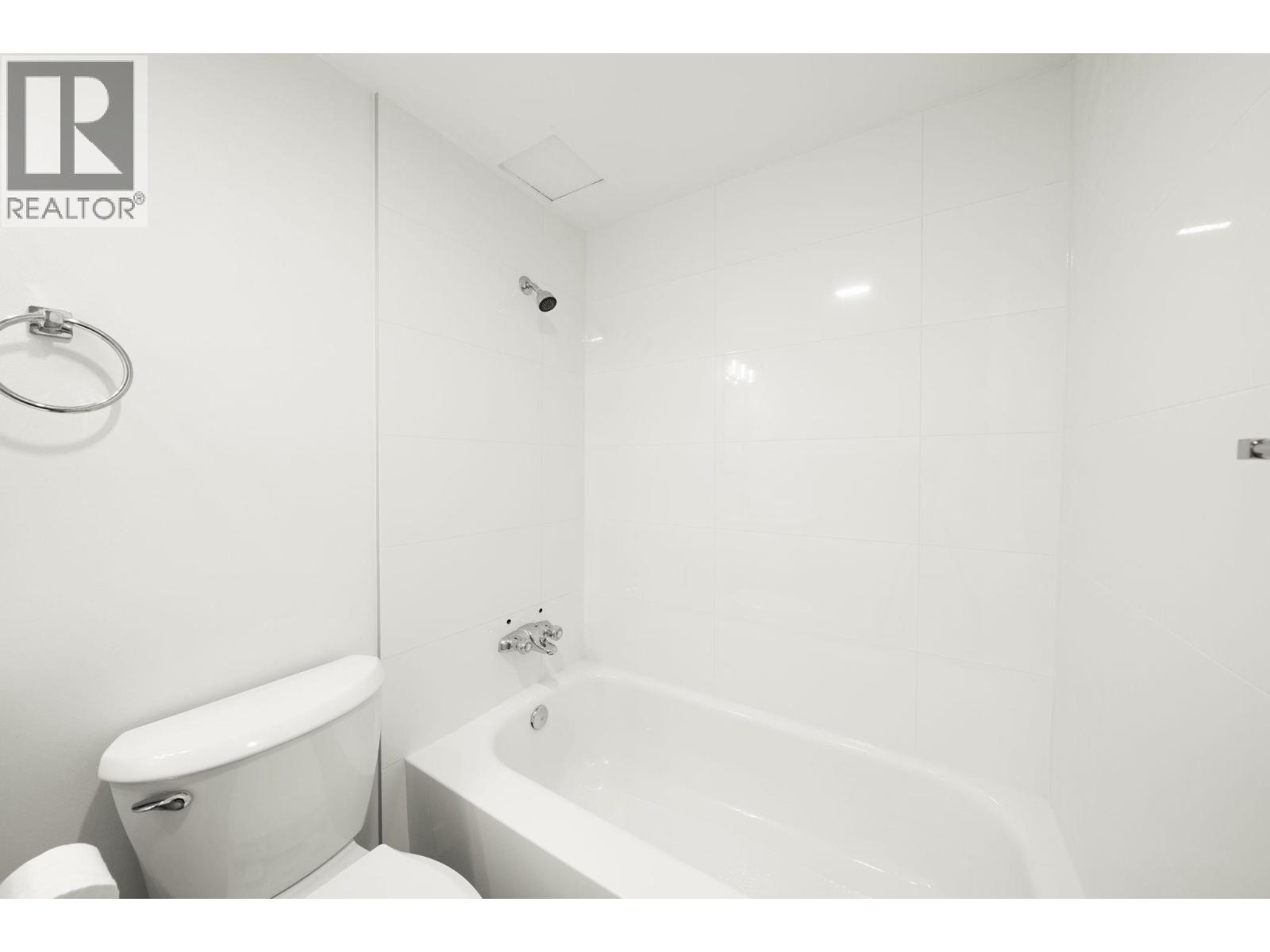 207 360 E 2nd Street, North Vancouver, British Columbia  V7L 4N6 - Photo 21 - R3062459