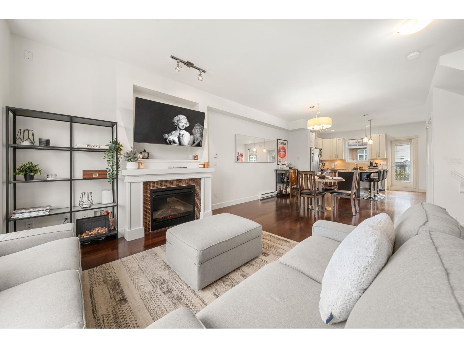 51 2979 156 Street, Surrey, British Columbia  V3Z 8V8 - Photo 8 - R3061919