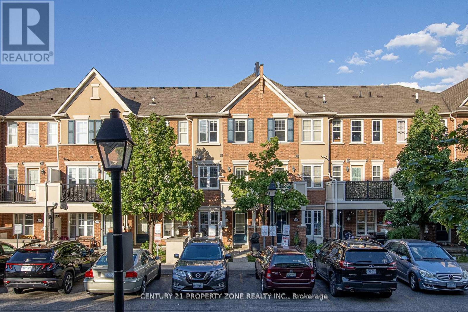 14 - 30 MENDELSSOHN STREET, Toronto, Ontario