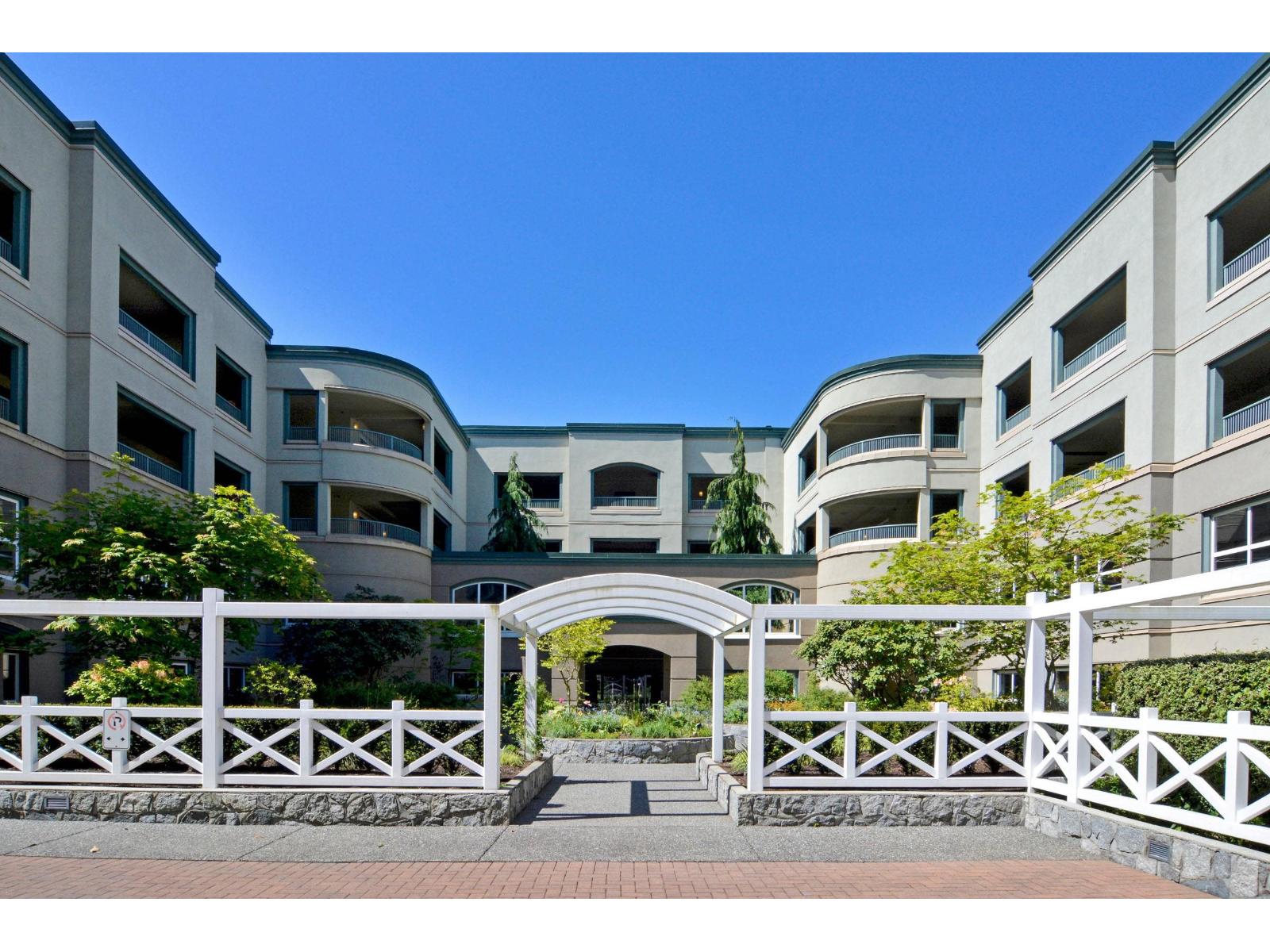 305 1725 128 Street, Surrey, British Columbia  V4A 3V2 - Photo 4 - R3062307