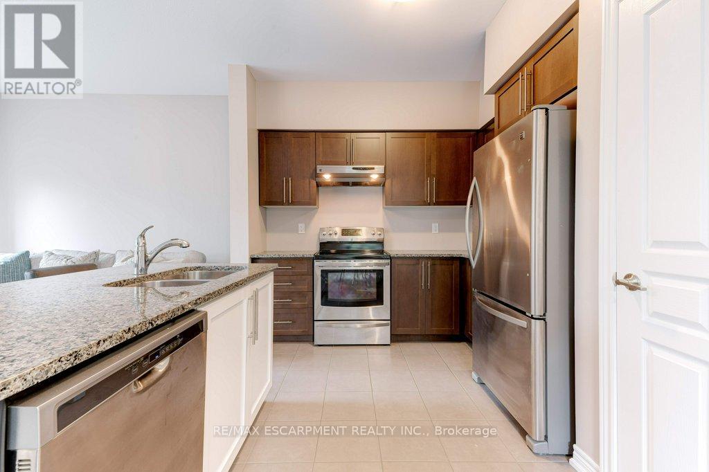 19 - 2086 Ghent Avenue, Burlington, Ontario  L7R 1Y3 - Photo 16 - W12485980