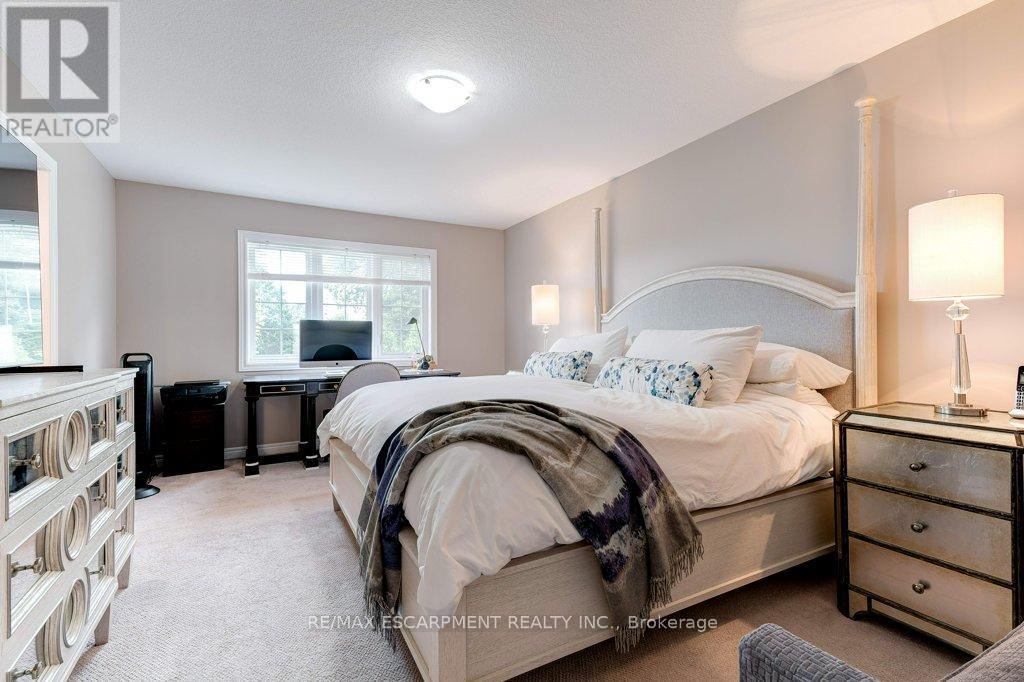 19 - 2086 Ghent Avenue, Burlington, Ontario  L7R 1Y3 - Photo 21 - W12485980