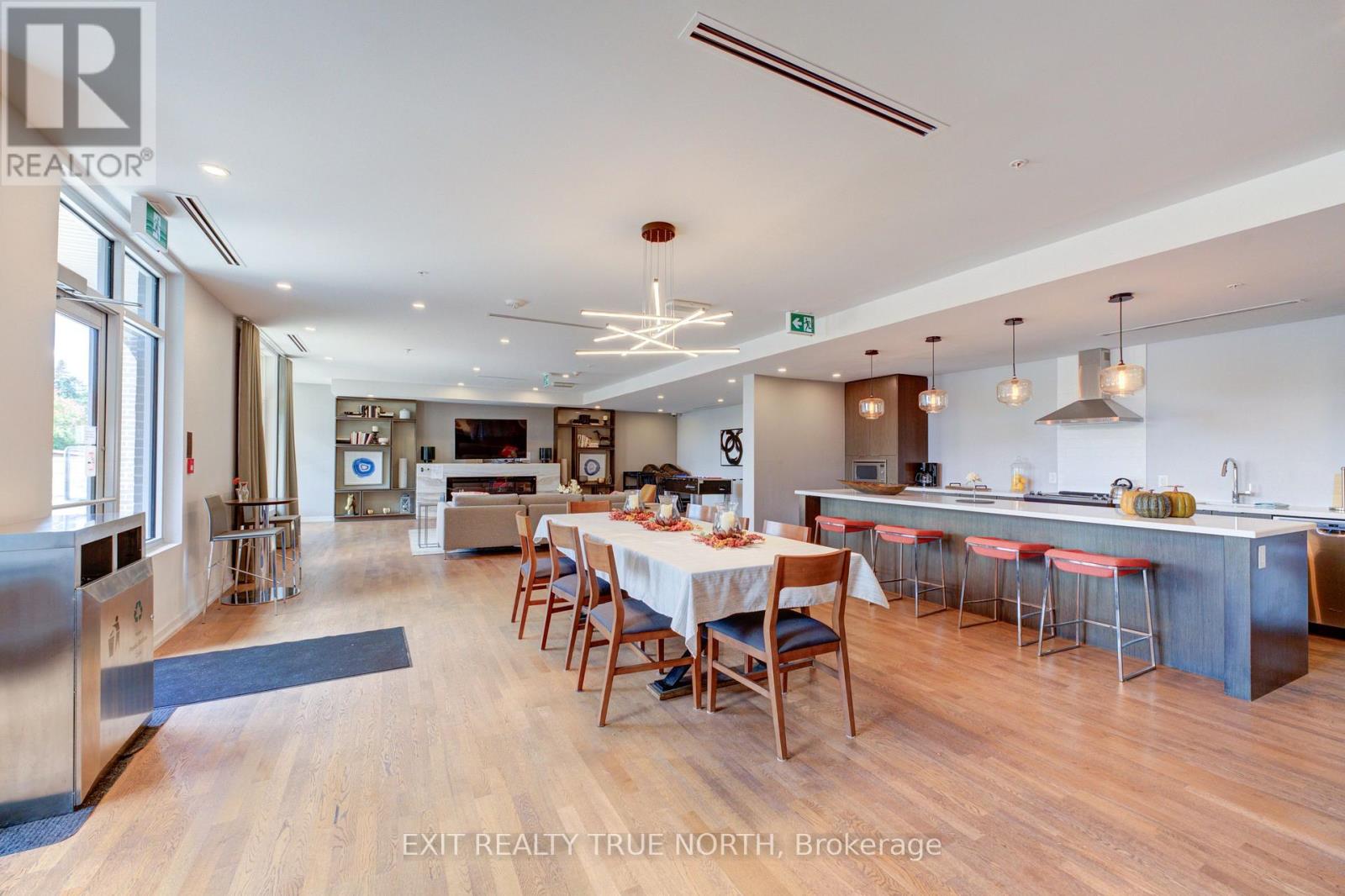 205 - 457 Plains Road E, Burlington, Ontario  L7T 0B8 - Photo 35 - W12485988