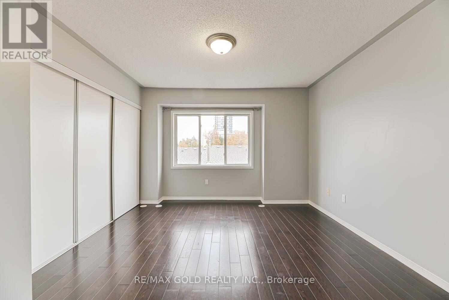 14 - 50 Strathaven Drive, Mississauga, Ontario  L5R 4E7 - Photo 13 - W12486001