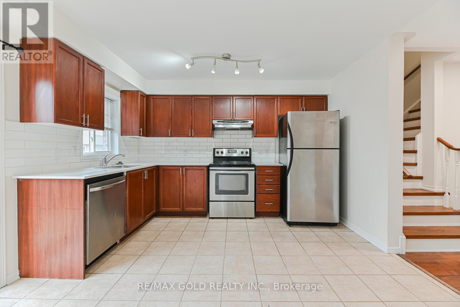 14 - 50 Strathaven Drive, Mississauga, Ontario  L5R 4E7 - Photo 8 - W12486001