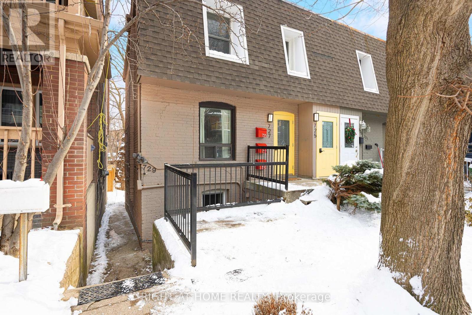 729 INDIAN ROAD, Toronto, Ontario