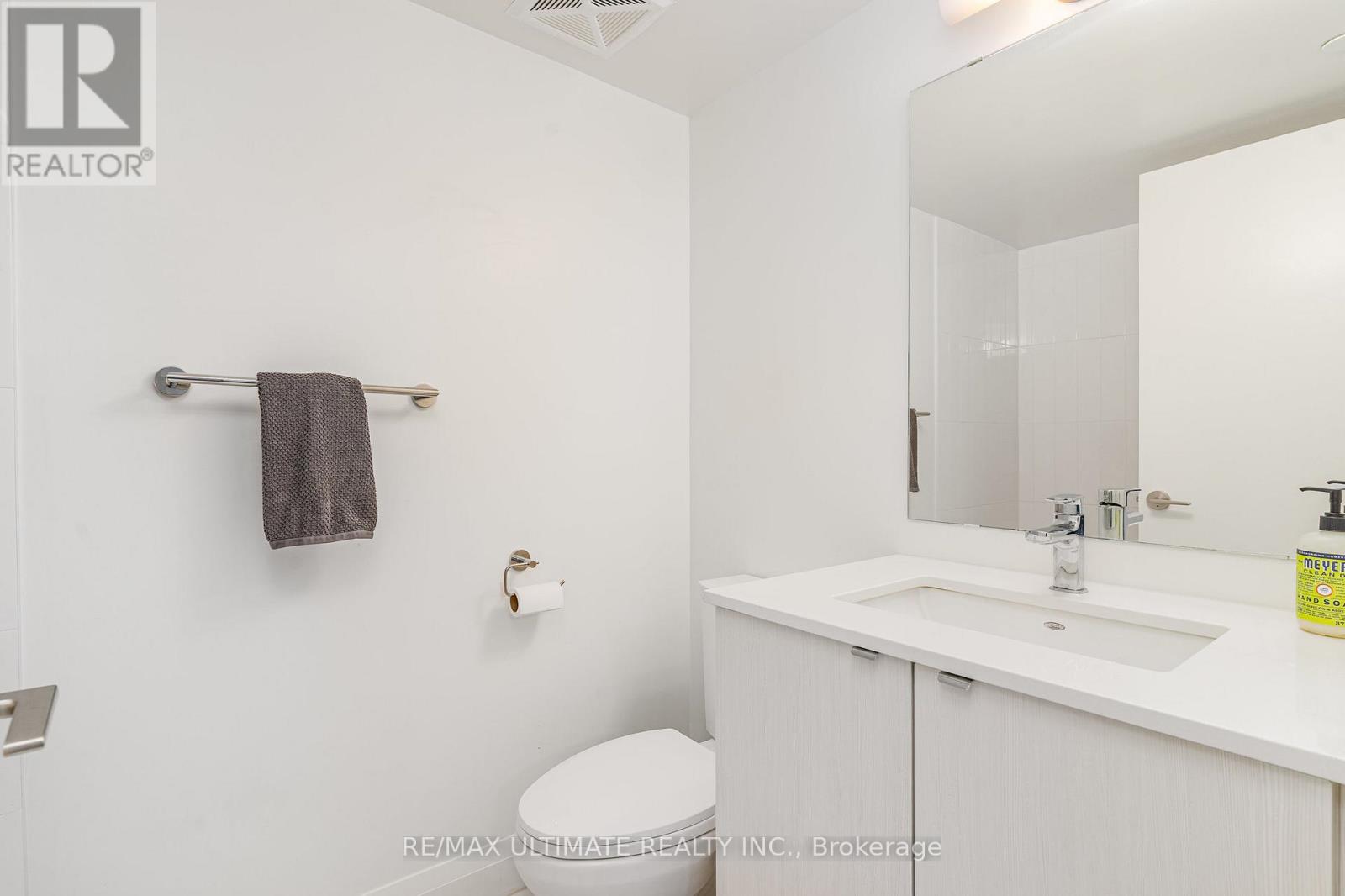 1208 - 1461 Lawrence Avenue W, Toronto, Ontario  M6L 0A6 - Photo 9 - W12486023