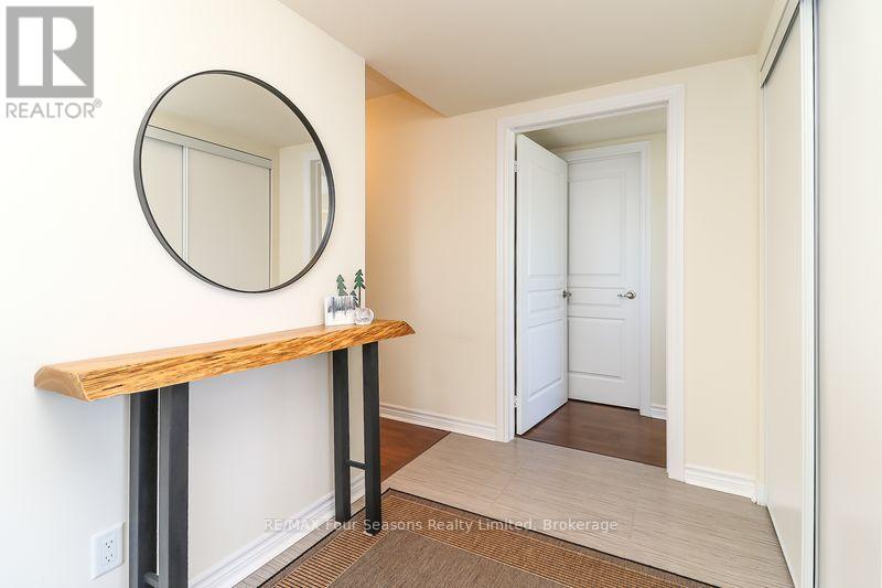 308 - 6 Brandy Lane Drive, Collingwood, Ontario  L9Y 0X4 - Photo 3 - S12062420