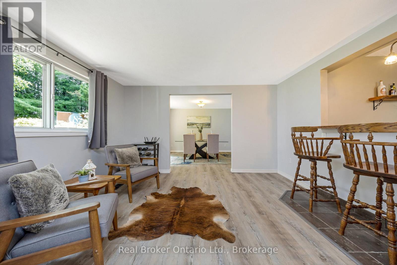 111016 11th Line, East Garafraxa, Ontario  L9W 7A4 - Photo 5 - X12480101